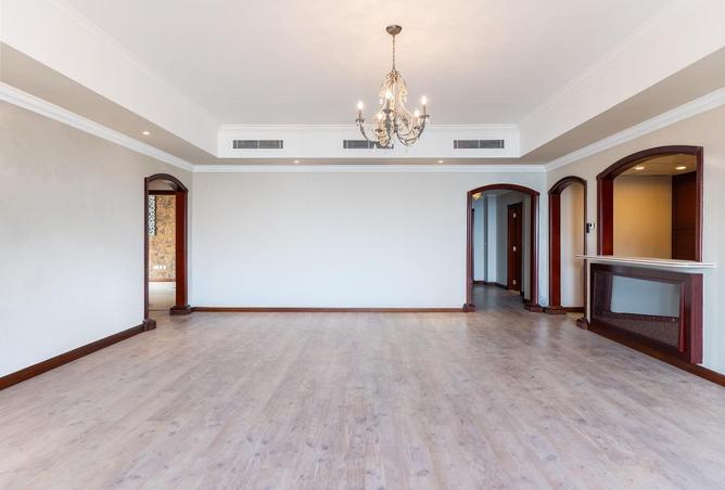 925962 - Property Image 2