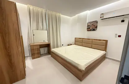 Apartment - 2 Bedrooms - 2 Bathrooms for rent in Umm Ghwailina Comm - Umm Ghuwalina - Umm Ghuwailina - Doha