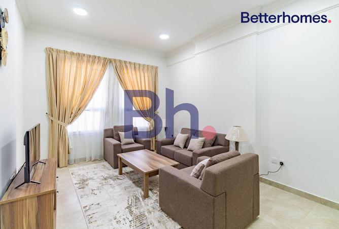 932256 - Property Image 2