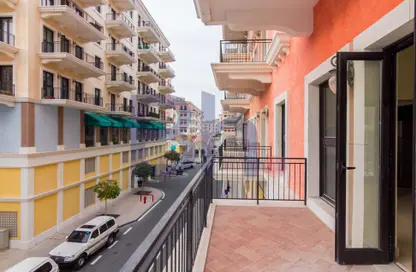 Balcony image for: Apartment - 3 Bedrooms - 3 Bathrooms for rent in Murano - Qanat Quartier - The Pearl Island - Doha, Image 1