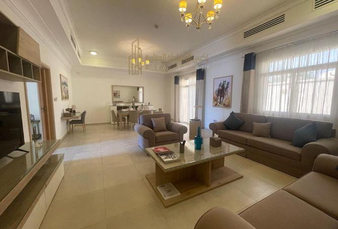 941957 - Property Image 2