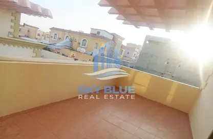 Apartment - 2 Bedrooms - 1 Bathroom for rent in Al Duhail North - Al Duhail - Doha