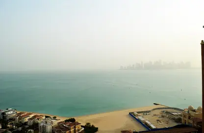 Apartment - 3 Bedrooms - 3 Bathrooms for rent in Burj Eleganté - Porto Arabia - The Pearl Island - Doha