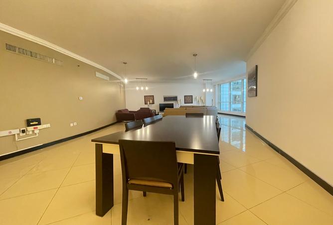 954228 - Property Image 2