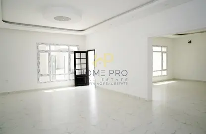 Villa - 7+ Bedrooms - 7+ Bathrooms for sale in Al Wukair - Al Wukair - Al Wakra