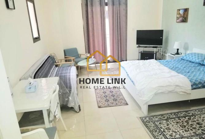 901451 - Property Image 3