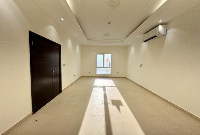 931279 - Property Main Image
