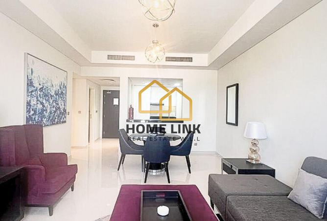 905807 - Property Image 3