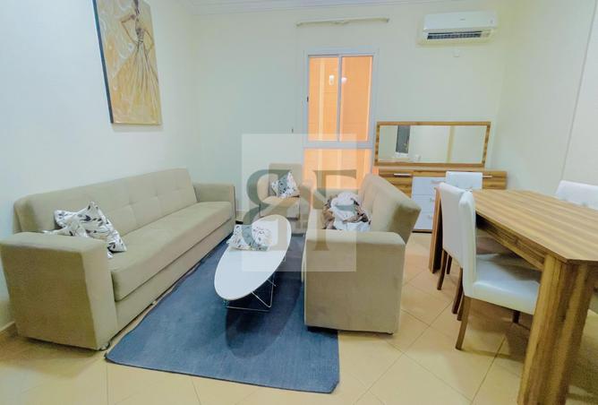 945315 - Property Image 2