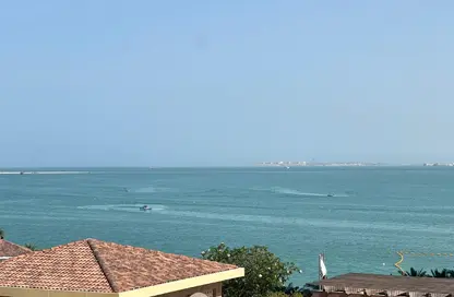 Apartment - 2 Bedrooms - 3 Bathrooms for sale in Tower 31 - Porto Arabia - The Pearl Island - Doha