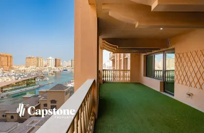 Apartment - 2 Bedrooms - 3 Bathrooms for sale in West Porto Drive - Porto Arabia - The Pearl Island - Doha