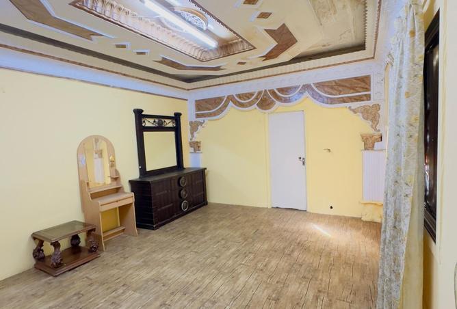 977112 - Property Image 2