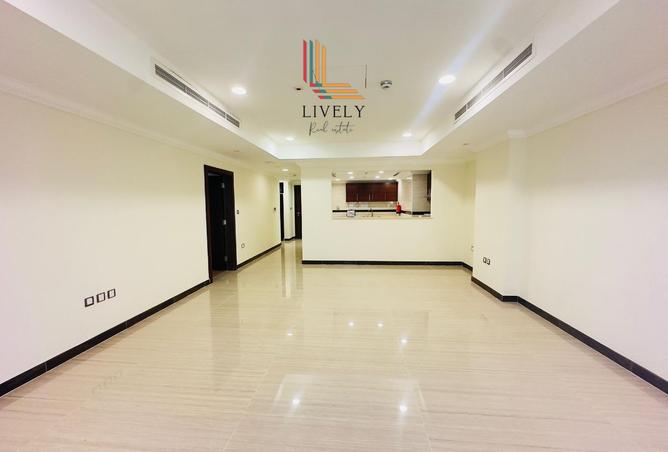 953042 - Property Image 2
