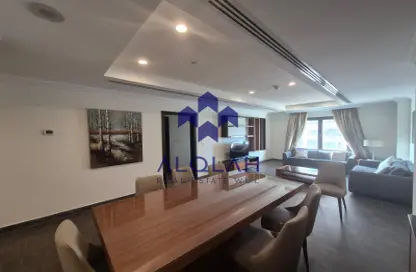 Apartment - 1 Bedroom - 2 Bathrooms for rent in East Porto Drive - Porto Arabia - The Pearl Island - Doha