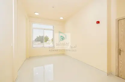 شقة - 2 غرف نوم - 2 حمامات للايجار في مدينة خليفة - الدوحة