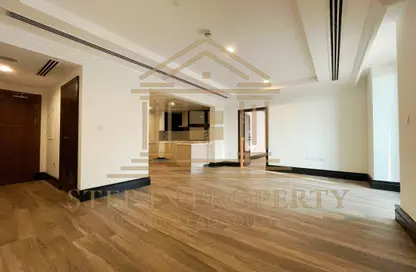 Apartment - 1 Bedroom - 2 Bathrooms for rent in Viva West - Viva Bahriyah - The Pearl Island - Doha