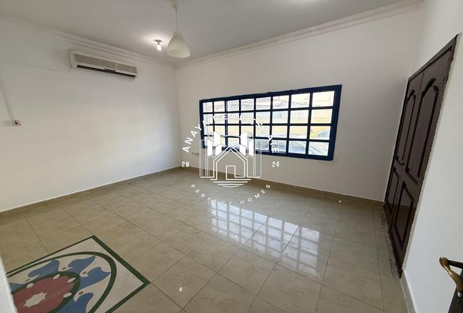 985708 - الصورة الرئيسية للعقار