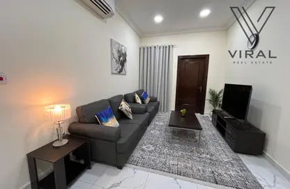 Apartment - 2 Bedrooms - 2 Bathrooms for rent in Al Darwish Building - Al Sadd - Al Sadd - Doha