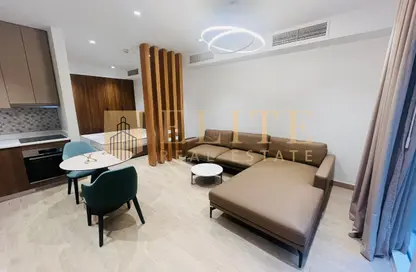 Apartment - Studio - 1 Bathroom for rent in Ramada Tower - Al Muntazah - Doha