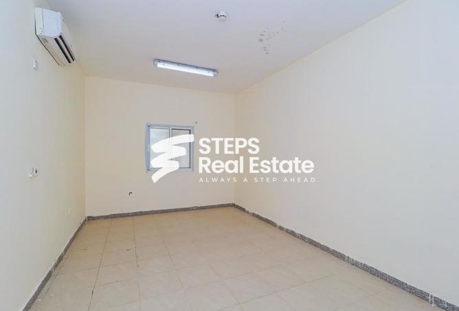 991599 - Property Image 3
