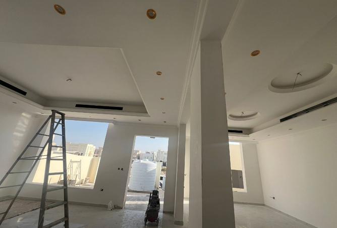 950344 - Property Image 3