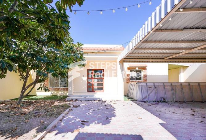 975807 - Property Main Image