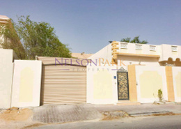 Villa - 4 bedrooms - 3 bathrooms for sale in Muaither South - Muaither South - Muaither Area - Doha