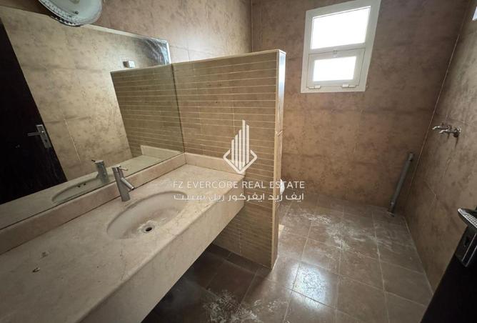 931771 - Property Image 2