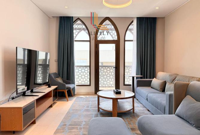 953000 - Property Image 2