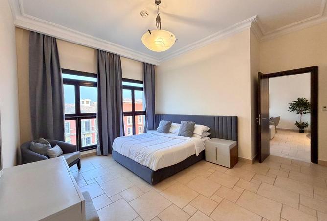 976355 - Property Image 3