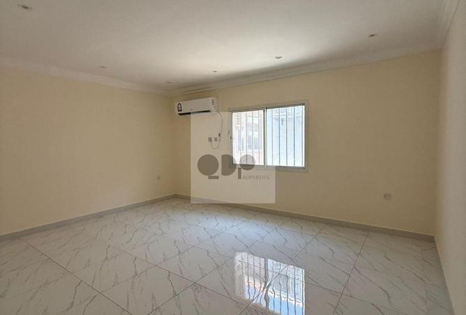 938933 - Property Image 3