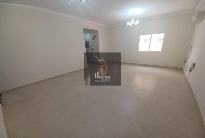 929909 - Property Image 3