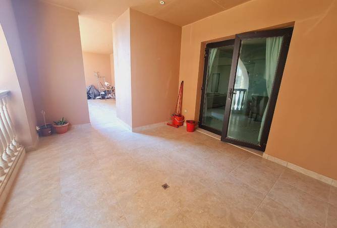 947842 - Property Image 2