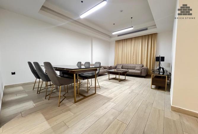 987190 - Property Image 2