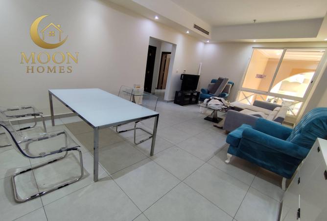 976310 - Property Image 2