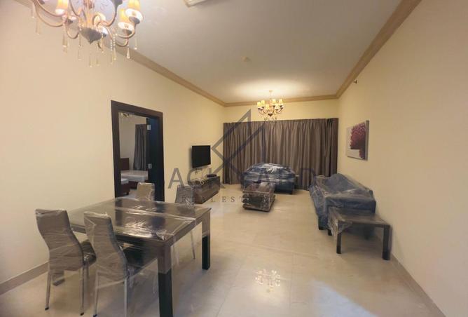 998697 - Property Image 2