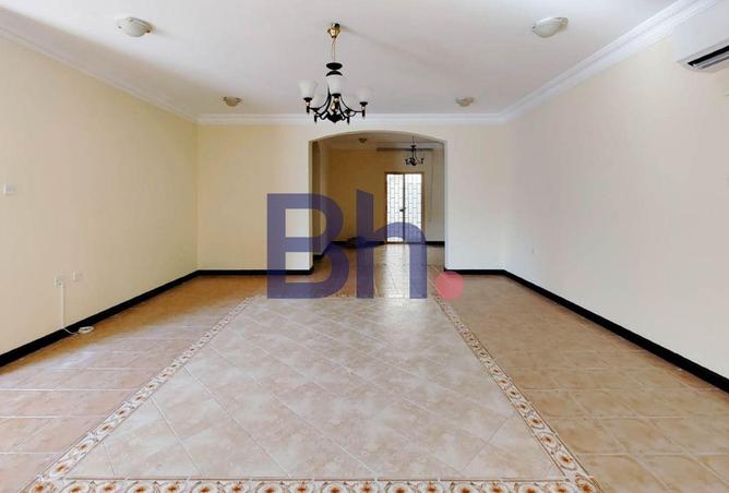 1003729 - Property Image 3