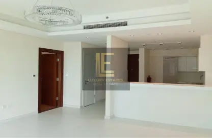 Apartment - 1 Bedroom - 2 Bathrooms for sale in Gewan Island - The Pearl Island - Doha