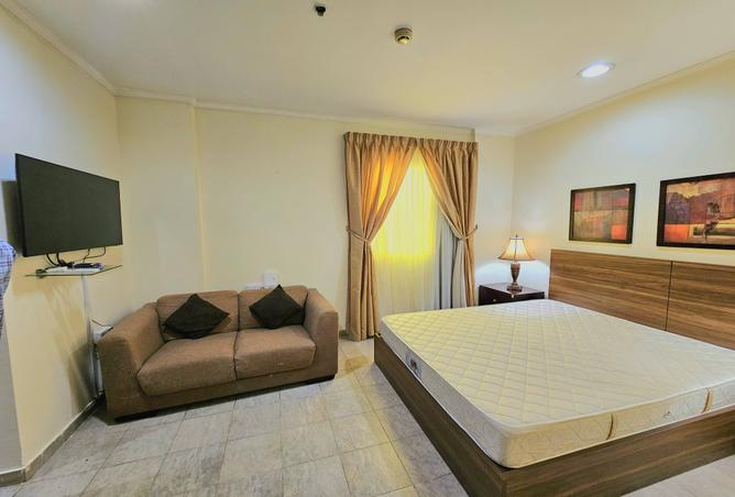 996914 - Property Image 3