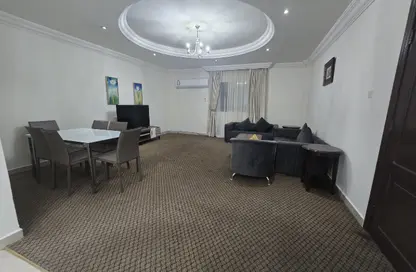 Apartment - 2 Bedrooms - 2 Bathrooms for rent in Al Rayyan Road - Al Sadd - Doha