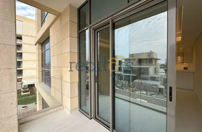 Apartment - 1 Bedroom - 2 Bathrooms for rent in Gewan Island - The Pearl Island - Doha