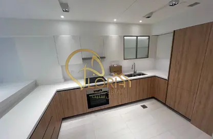 Apartment - 1 Bedroom - 2 Bathrooms for rent in Gewan Island - The Pearl Island - Doha