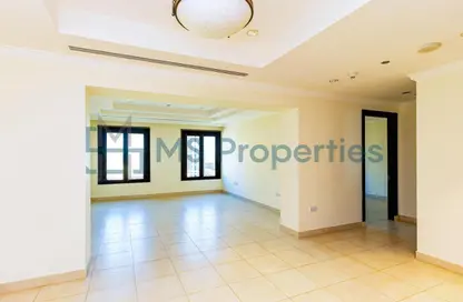Apartment - 1 Bedroom - 2 Bathrooms for rent in West Porto Drive - Porto Arabia - The Pearl Island - Doha