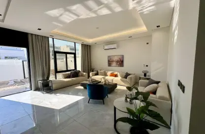 Villa - 4 Bedrooms - 6 Bathrooms for rent in Al Hamraa Street - Al Thumama - Doha