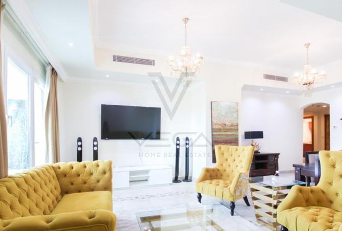 951406 - Property Image 2