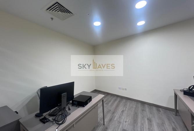 976740 - Property Image 3