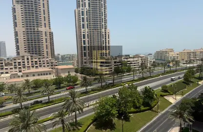 Apartment - 1 Bedroom - 2 Bathrooms for sale in West Porto Drive - Porto Arabia - The Pearl Island - Doha