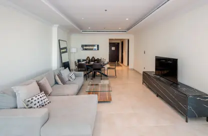 Apartment - 2 Bedrooms - 3 Bathrooms for rent in West Porto Drive - Porto Arabia - The Pearl Island - Doha