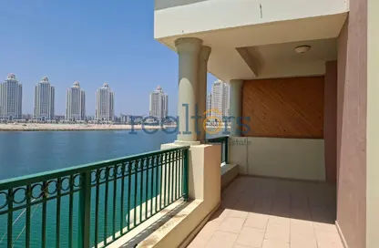 Apartment - 2 Bedrooms - 3 Bathrooms for rent in Tower 29 - Viva Bahriyah - The Pearl Island - Doha