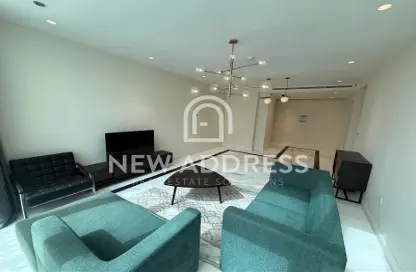Apartment - 3 Bedrooms - 3 Bathrooms for rent in Floresta Gardens - Floresta Gardens - The Pearl Island - Doha